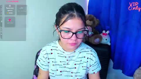 emma_boo_ online show from July 9, 2026, 3:27 pm
