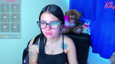 emma_boo_ online show from July 11, 2026, 4:43 pm