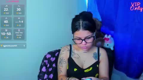 emma_boo_ online show from July 16, 2026, 3:07 pm