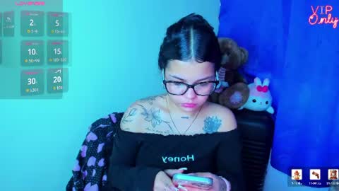 emma_boo_ online show from July 20, 2026, 1:02 pm