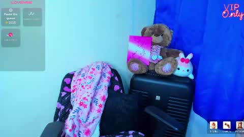 emma_boo_ online show from July 22, 2026, 2:20 pm