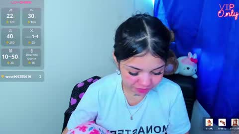 emma_boo_ online show from July 30, 2026, 4:39 pm