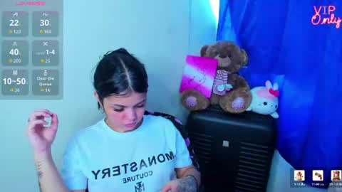 emma_boo_ online show from July 31, 2026, 5:45 pm
