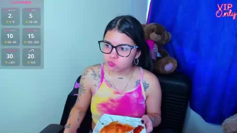 emma_boo_ online show from August 4, 2026, 5:26 pm