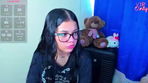 emma_boo_ online show from August 8, 2026, 2:52 pm