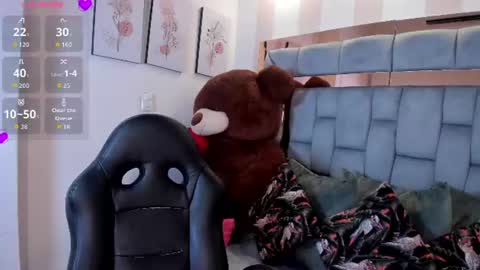 pau online show from July 19, 2026, 1:26 pm
