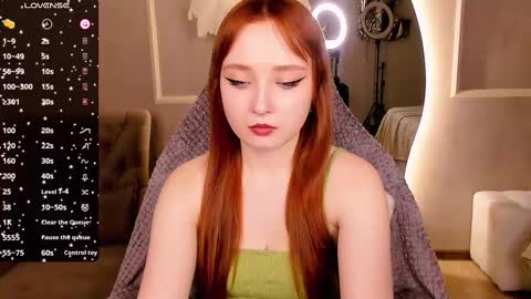  Emma   online show from February 25, 2025, 12:03 pm