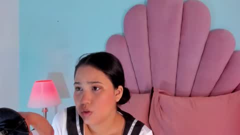 emma online show from October 30, 2025, 4:03 am