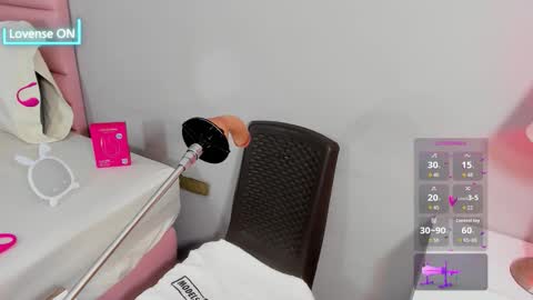 Snapshot of emma_clarke_ chatting on February 22, 2026, 10:41 pm emma online show from February 22, 2026, 10:41 pm