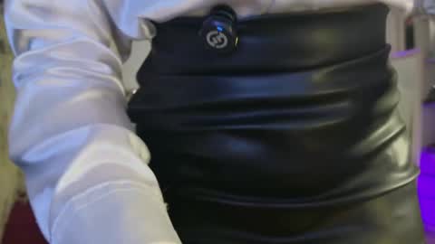Snapshot of emma_coronel chatting on April 28, 2026, 12:31 am emma coronel online show from April 28, 2026, 12:31 am