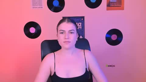 emma_dark_ online show from June 23, 2026, 11:52 am