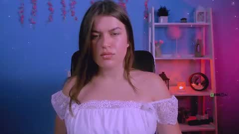 emma_dark_ online show from July 18, 2026, 7:45 am