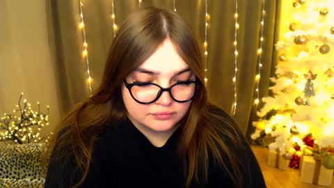 Eva online show from December 3, 2024, 2:27 pm