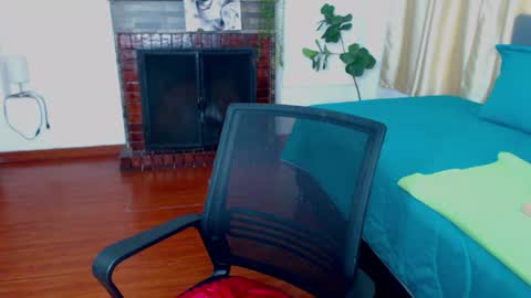Tell me Emma online show from May 21, 2026, 8:05 pm