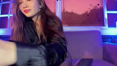 emma_jhoons online show from February 19, 2026, 11:50 am