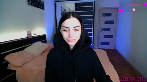Emma online show from December 10, 2024, 9:01 am