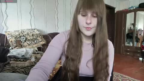 emma_just online show from April 28, 2026, 7:02 am