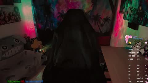 Snapshot of emma_luna059 chatting on October 27, 2025, 9:08 pm LUNA online show from October 27, 2025, 9:08 pm