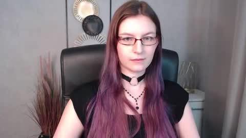 emma online show from December 11, 2024, 12:34 pm
