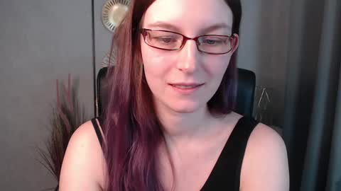emma online show from December 14, 2024, 7:03 pm