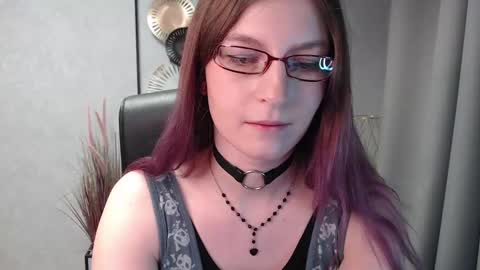 emma online show from December 30, 2024, 11:48 am