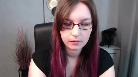 emma online show from March 7, 2025, 10:13 am