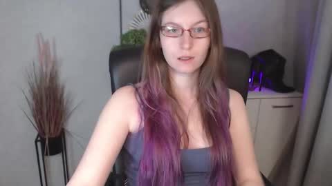 Snapshot of emma_lust94 chatting on October 29, 2025, 6:48 am emma online show from October 29, 2025, 6:48 am