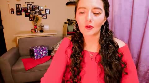  emma luxy online show from March 14, 2026, 7:25 am