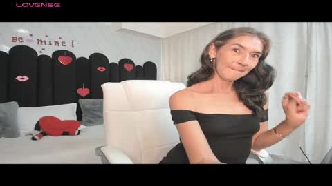 Emma  online show from February 15, 2025, 12:11 pm