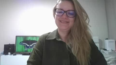 Snapshot of emma_misty_ chatting on March 12, 2026, 8:37 pm emma_misty_ online show from March 12, 2026, 8:37 pm