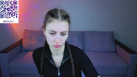 Emma Myer online show from April 20, 2026, 1:41 am