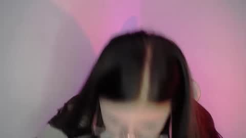 Emma online show from September 19, 2025, 1:40 am