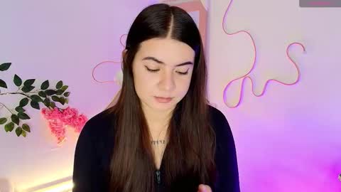 Snapshot of emma_naa chatting on March 1, 2026, 12:34 am Emma online show from March 1, 2026, 12:34 am