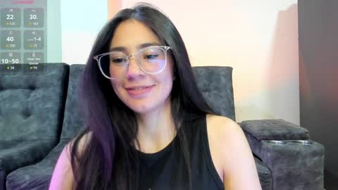 Snapshot of emma_sandovaal chatting on March 30, 2026, 12:22 am Emma online show from March 30, 2026, 12:22 am