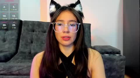 Snapshot of emma_sandovaal chatting on July 9, 2026, 2:48 am Emma online show from July 9, 2026, 2:48 am