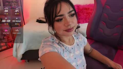 Snapshot of emma_soffia chatting on February 12, 2026, 1:28 pm EMMA online show from February 12, 2026, 1:28 pm