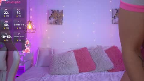 Snapshot of emma_softt chatting on April 14, 2026, 3:45 am Emma Softt online show from April 14, 2026, 3:45 am