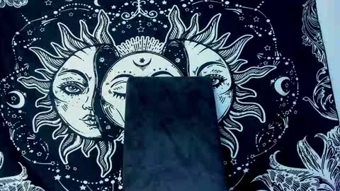 Emma online show from November 20, 2025, 6:40 pm