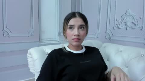 Snapshot of emma_torres18 chatting on December 2, 2024, 7:38 pm EMMA online show from December 2, 2024, 7:38 pm