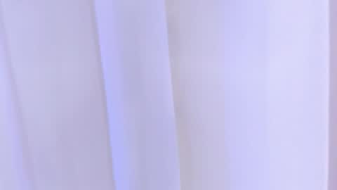 Snapshot of emma_torres__ chatting on December 2, 2024, 11:45 am Ema online show from December 2, 2024, 11:45 am