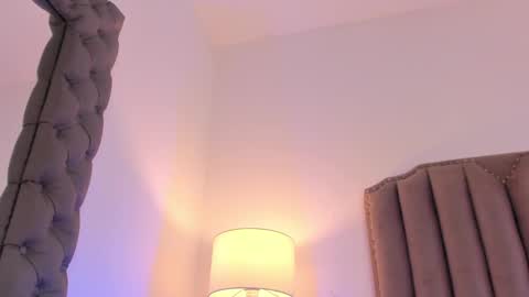 Snapshot of emma_torres__ chatting on December 15, 2024, 3:09 pm Ema online show from December 15, 2024, 3:09 pm