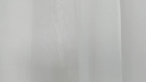 Snapshot of emma_torres__ chatting on January 4, 2025, 12:05 pm Ema online show from January 4, 2025, 12:05 pm