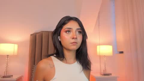 Snapshot of emma_torres__ chatting on January 21, 2025, 11:46 am Ema online show from January 21, 2025, 11:46 am