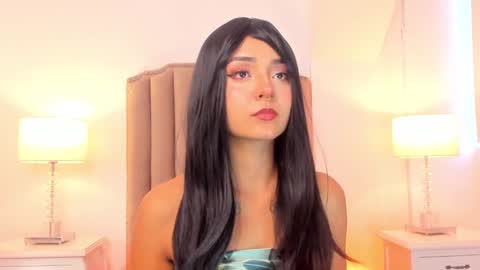 Snapshot of emma_torres__ chatting on February 6, 2025, 11:43 am Ema online show from February 6, 2025, 11:43 am
