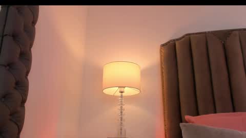 Snapshot of emma_torres__ chatting on February 15, 2025, 2:44 pm Ema online show from February 15, 2025, 2:44 pm