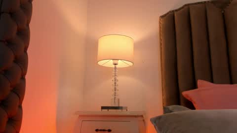 Snapshot of emma_torres__ chatting on March 3, 2025, 3:09 pm Ema online show from March 3, 2025, 3:09 pm