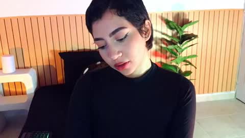 Emma web online show from June 4, 2026, 5:08 pm