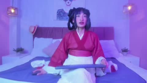 Emma online show from May 14, 2026, 7:20 pm