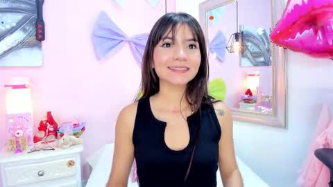 Snapshot of emmaa_sandoval chatting on February 24, 2026, 9:02 pm Emma online show from February 24, 2026, 9:02 pm