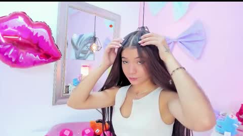 Snapshot of emmaa_sandoval chatting on March 6, 2026, 7:43 pm Emma online show from March 6, 2026, 7:43 pm